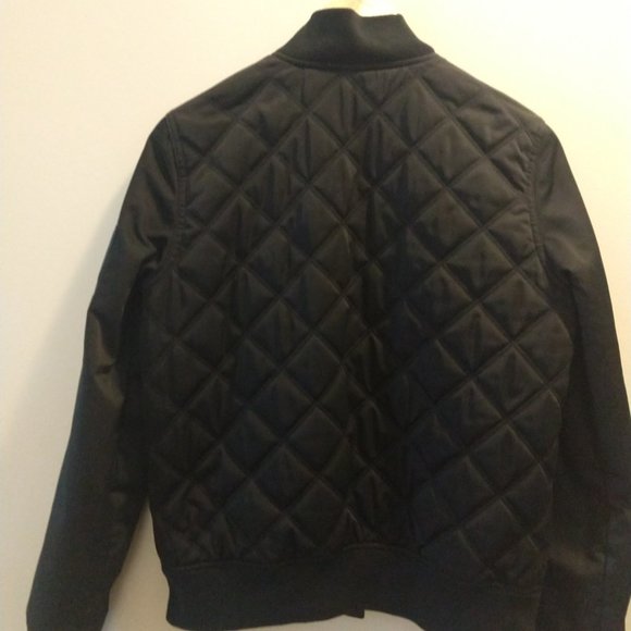 Banana Republic Factory black quilted bomber jacket size small - Picture 2 of 6